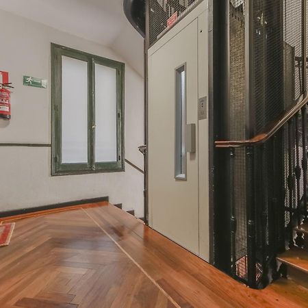 Spacious New Aparment Para 8Pax En La Plaza De Tirso E1 Madrid Exterior foto